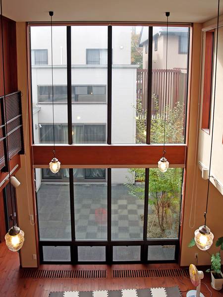 Asian Cubic 吹抜け写真(1)
